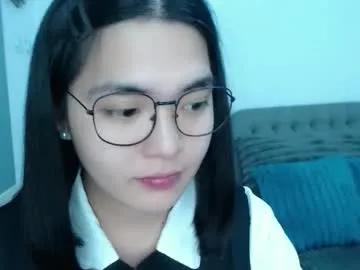 Freechat zhaviahale on Chaturbate