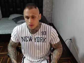 aaron_flex on Flirt4Free 