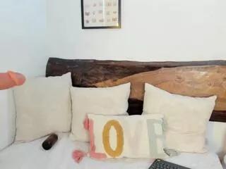 abril_quen on Flirt4Free 