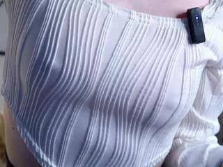 ainsley_fentress on Flirt4Free 