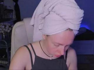 cassie_evansson on Flirt4Free 