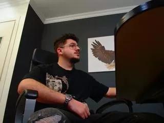 josh_knights on Flirt4Free 