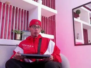 leon_creed on Flirt4Free 