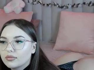lindsey_lu on Flirt4Free 