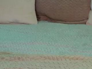 lindsey_lu on Flirt4Free 