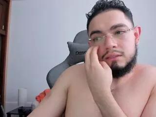 luigi_white on Flirt4Free 