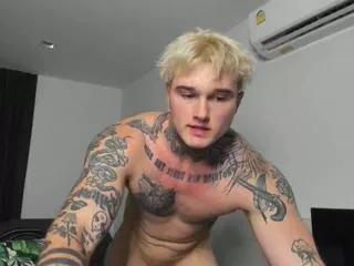 nandos_george on Flirt4Free 
