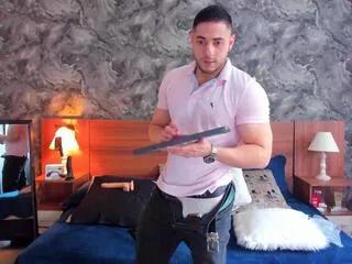 troy_millers on Flirt4Free 