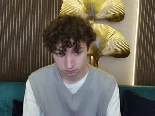 Offline valentino_borzagi on Flirt4Free