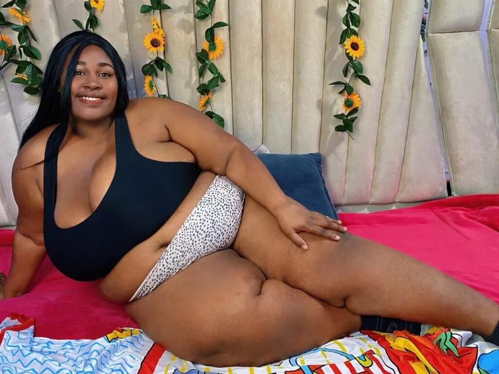 ElyBloom on LiveJasmin 