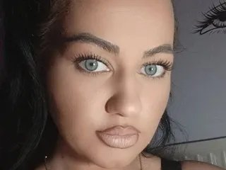 Offline Babybelinda on Streamate