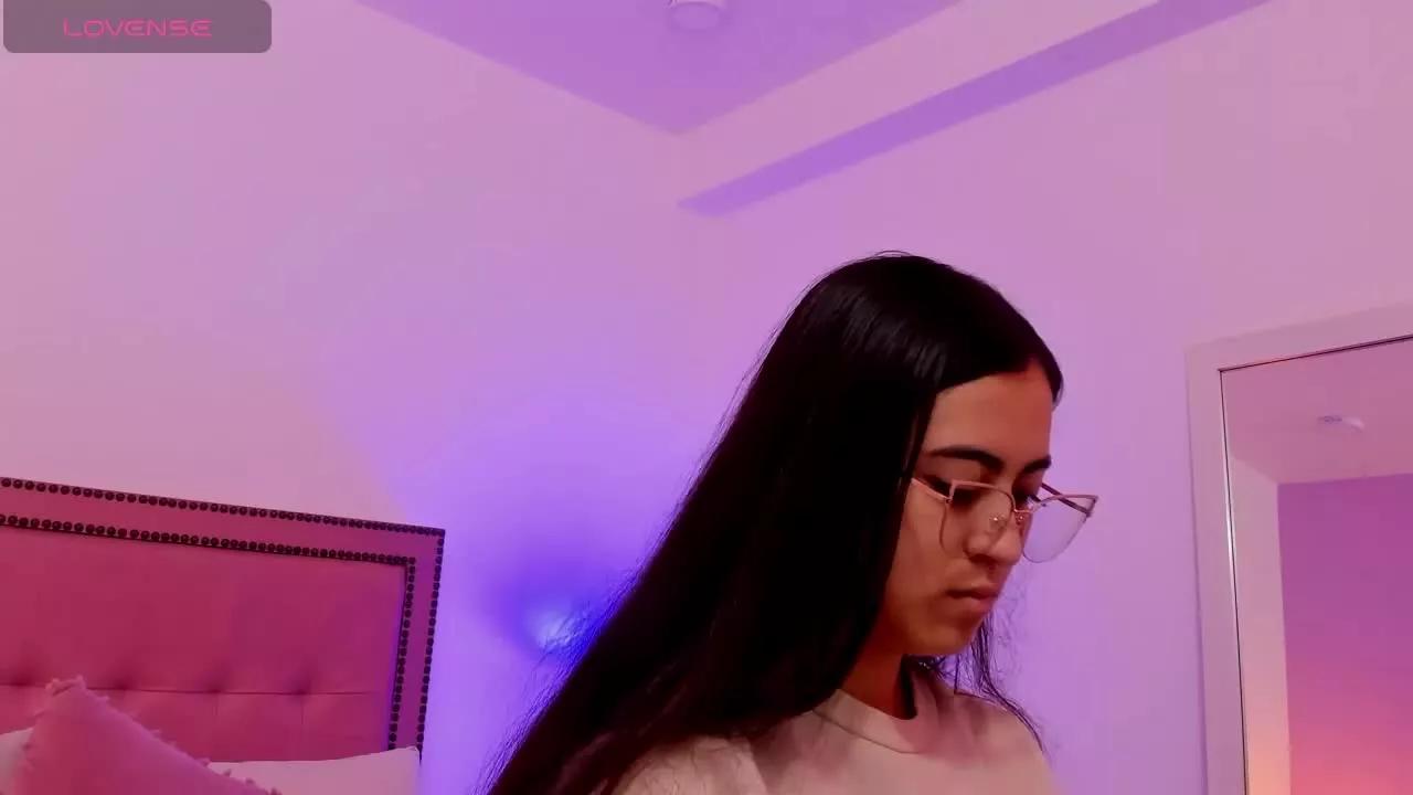 AlissaScott on Streamray 