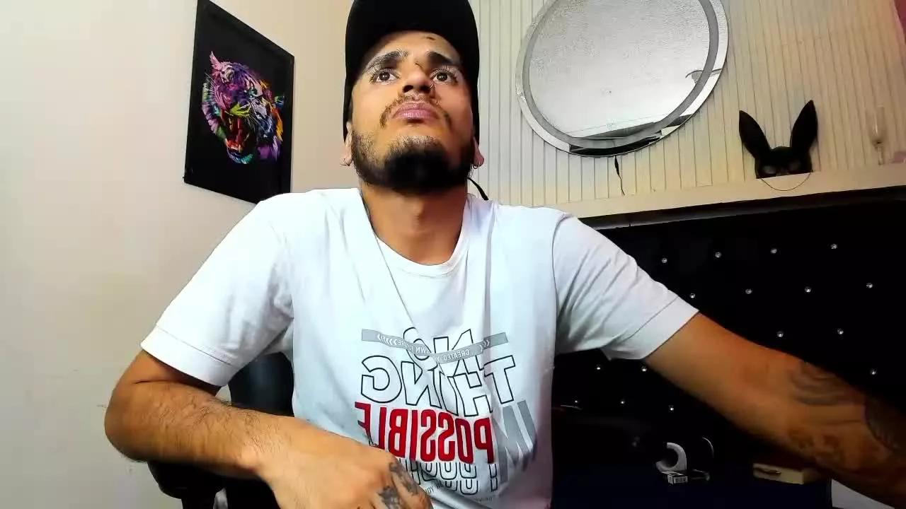 Axell_Cross77 on Streamray 