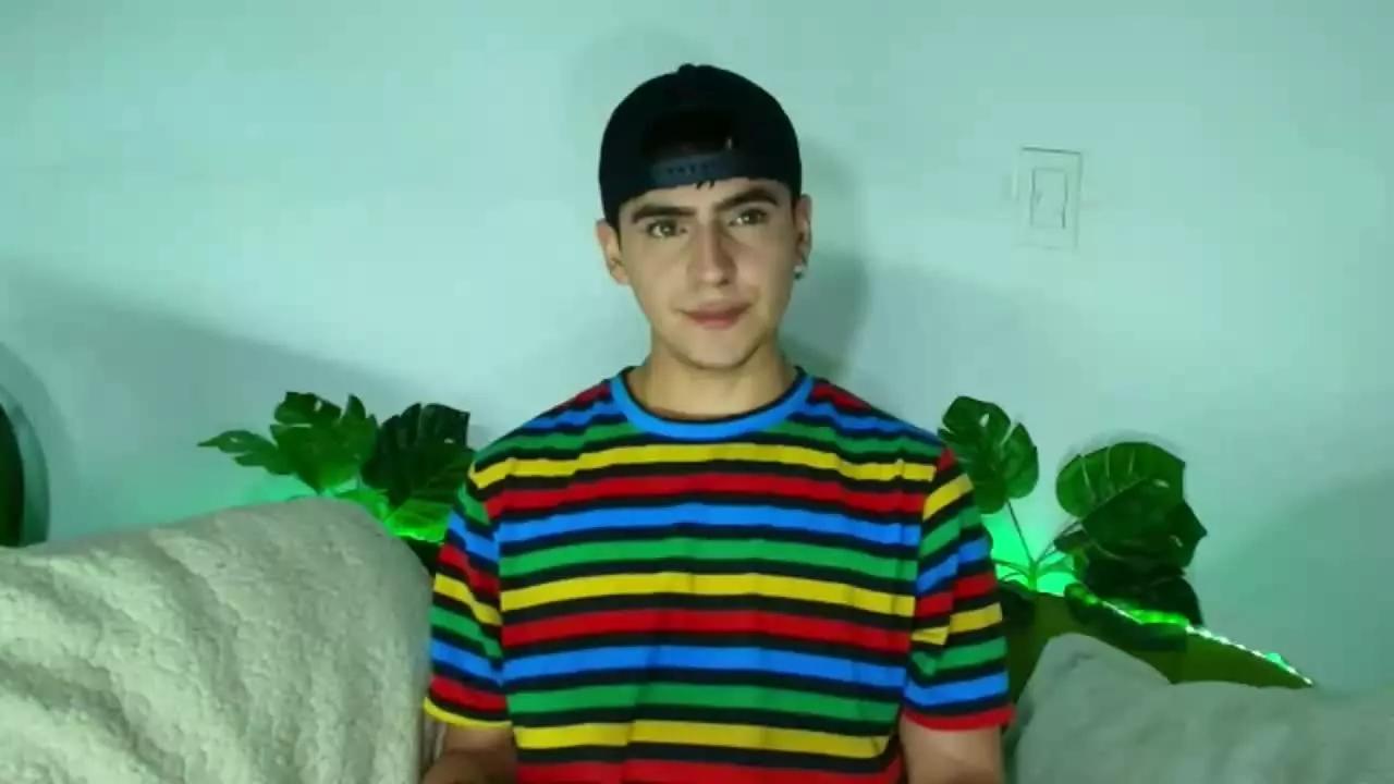 GuzmanCaami on Streamray 