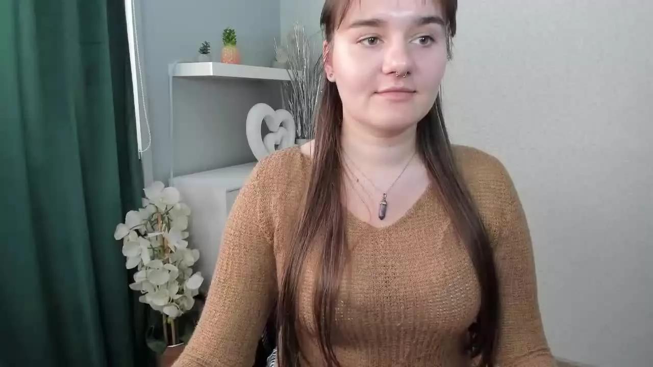 JulieDream on Streamray 