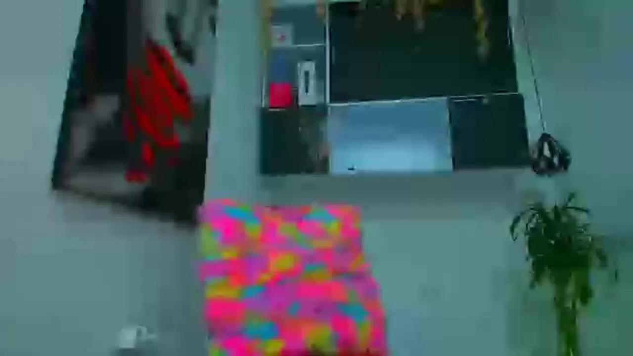 KARINASQUIRTING on Streamray 