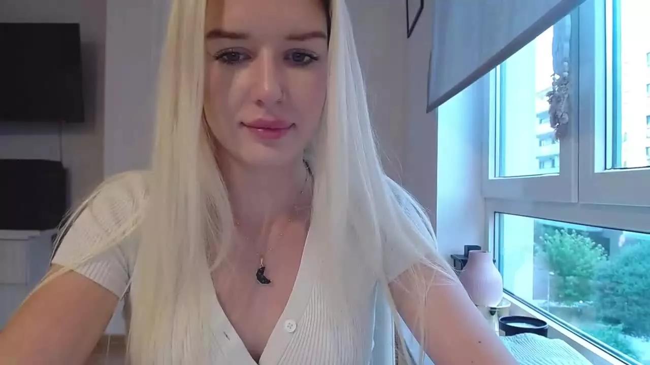 MileyBody on Streamray 