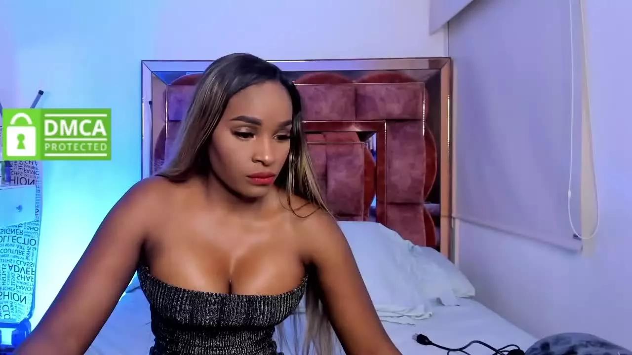 Mina_Holly on Streamray 