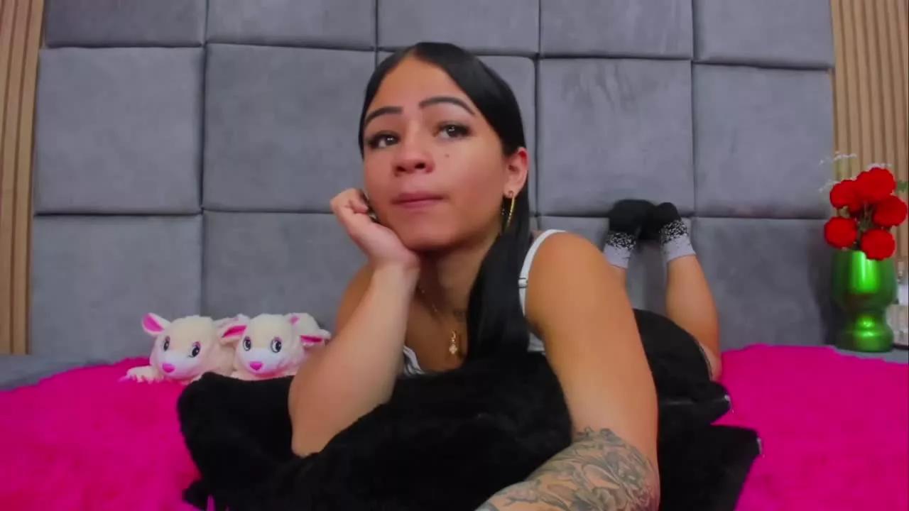 NahomiSanchezTS on Streamray 