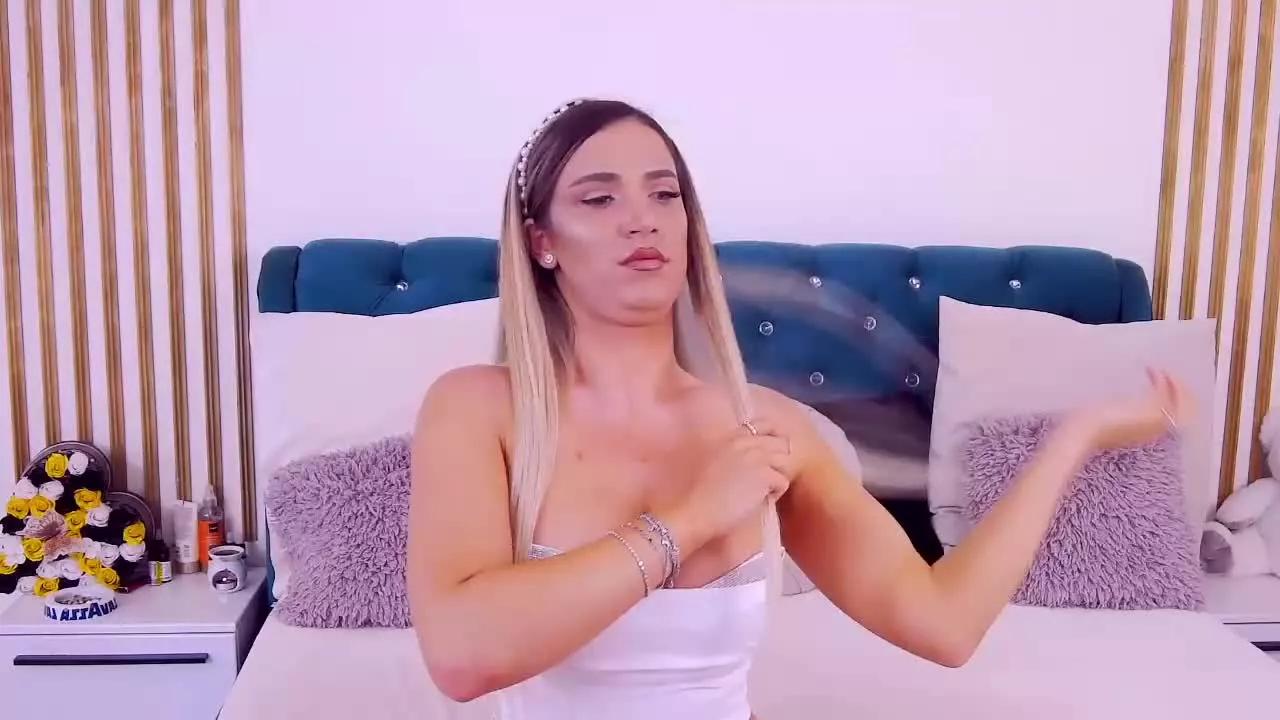 TiffanyAddams on Streamray 