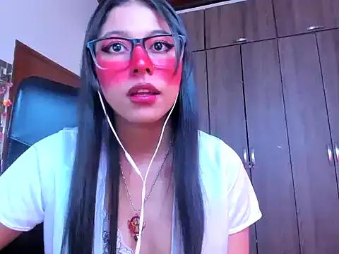 _ALLYSON18_ on StripChat 
