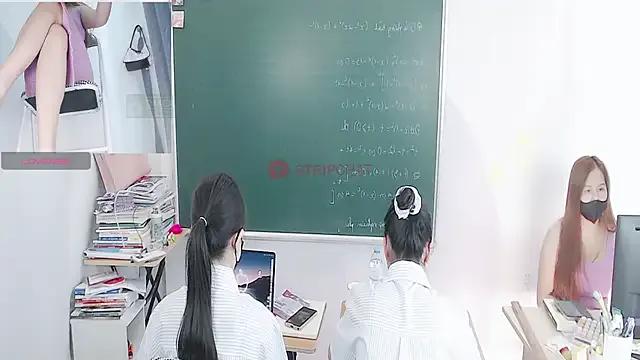 Freechat _Math_ on StripChat