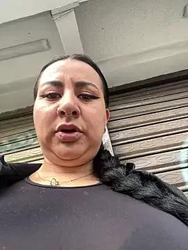 Abril_Luv on StripChat 
