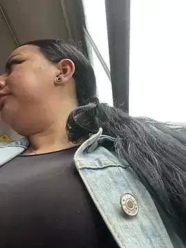 Abril_Luv on StripChat 