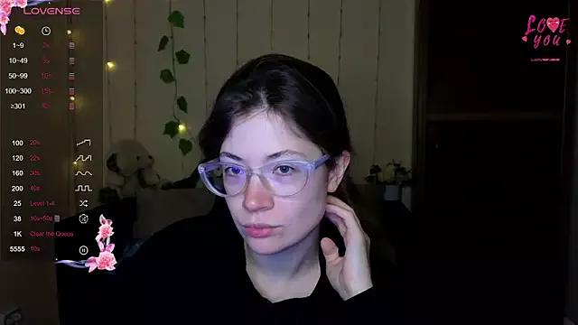 Alicia_redfollow on StripChat 