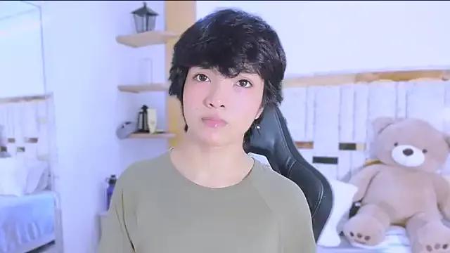 AllanYong18 on StripChat 