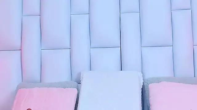AlliciaKim on StripChat 