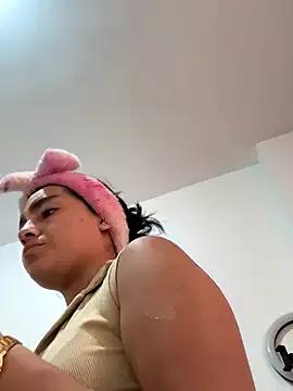 Alyha_Cortes on StripChat 