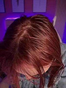 Alyson_LTS on StripChat 
