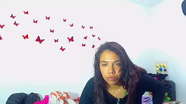AmaraRoberts420 on StripChat 