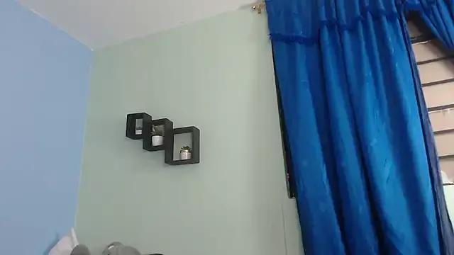 Amber_hot22 on StripChat 