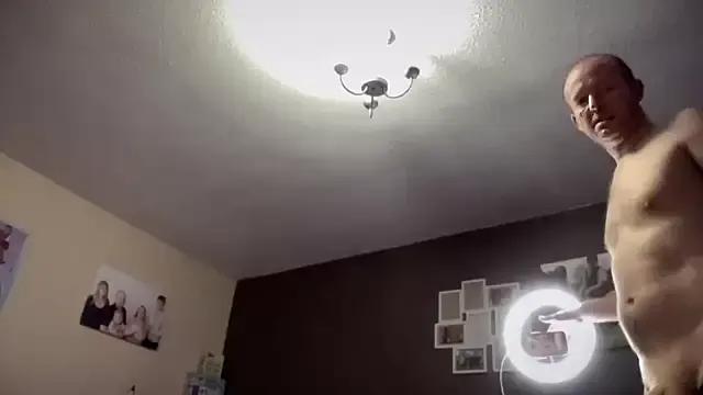 Explore dirty camslut Amberrose094 amberrose094 from StripChat