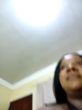 Freechat AnnabigpussyXO on StripChat