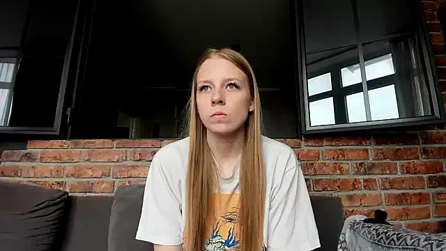 AnnNorriss on StripChat 