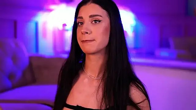 ArinaCarter on StripChat