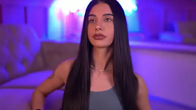 ArinaCarter on StripChat