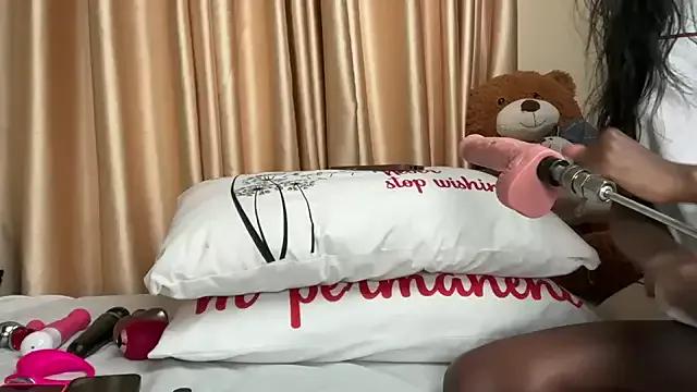 Freechat AudreySpanksFuck- on StripChat