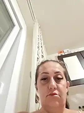 AvaNastyMilf on StripChat 