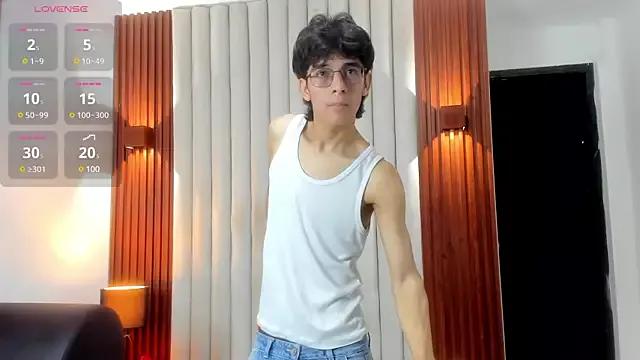 billie_jr on StripChat 