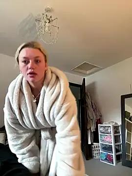 blissdimicco from StripChat