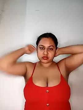 bumblebeegirl on StripChat 