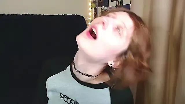 Freechat c0ralynx on StripChat