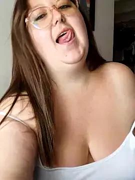 Chloee_Peach on StripChat 
