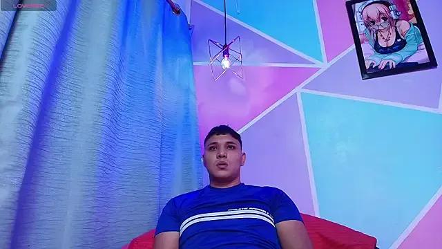 Freechat couple_lovelyds on StripChat