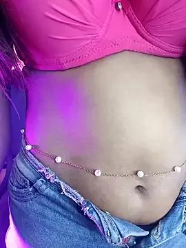 crezygirl0143 on StripChat 