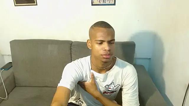 Freechat criss_zuri on StripChat